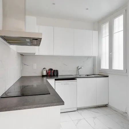 Tbs 319 - Superb With Eiffel Tower View *