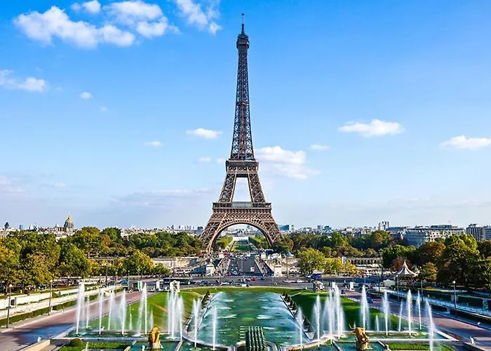 Tbs 319 - Superb With Eiffel Tower View