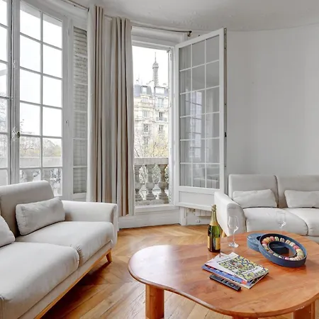 Tbs 319 - Superb With Eiffel Tower View *